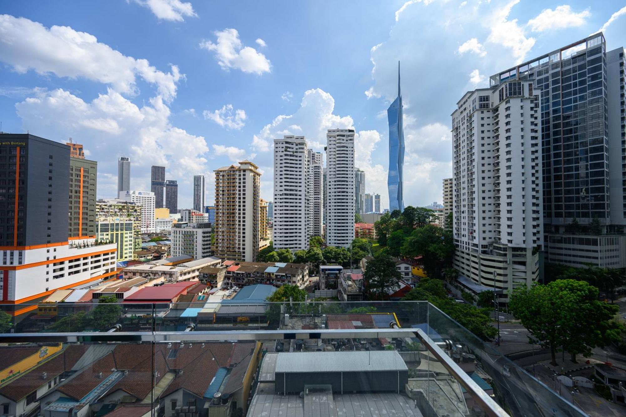 Greystone One Bukit Ceylon Lägenhet Kuala Lumpur Exteriör bild